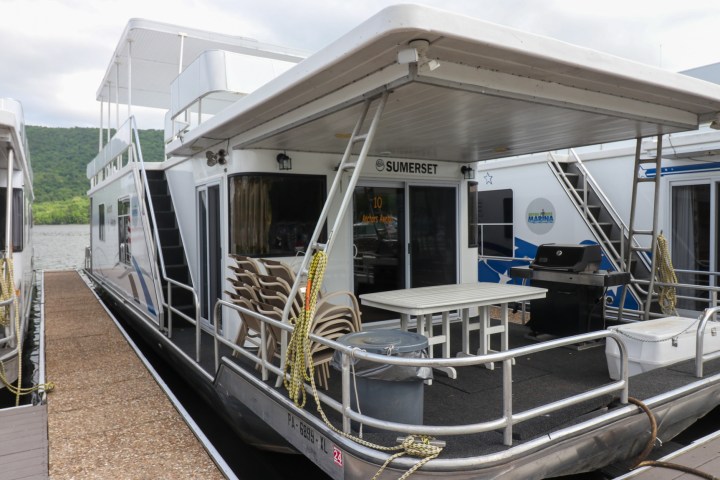 a boat sitting on top of a building
